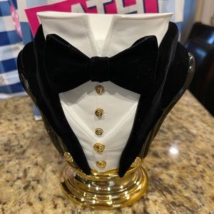 Bath and body Halloween candle holder